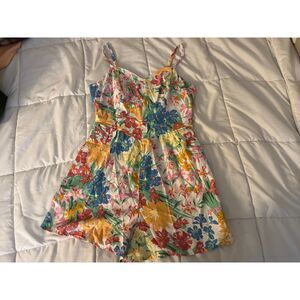 Old Navy Women’s Floral Print Sleeveless Romper with Smocked Back - Size Small